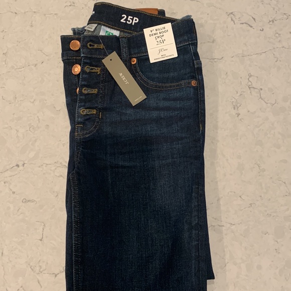 NWT J. Crew 9” Billie Demi Boot Crop Jeans - Picture 4 of 8